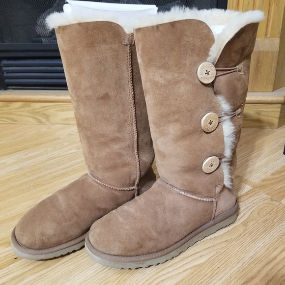 UGG LIKE NEW CONDITION EUC BOOTS FUR LINED SIZE 9 WOMEN'S - Picture 8 of 9